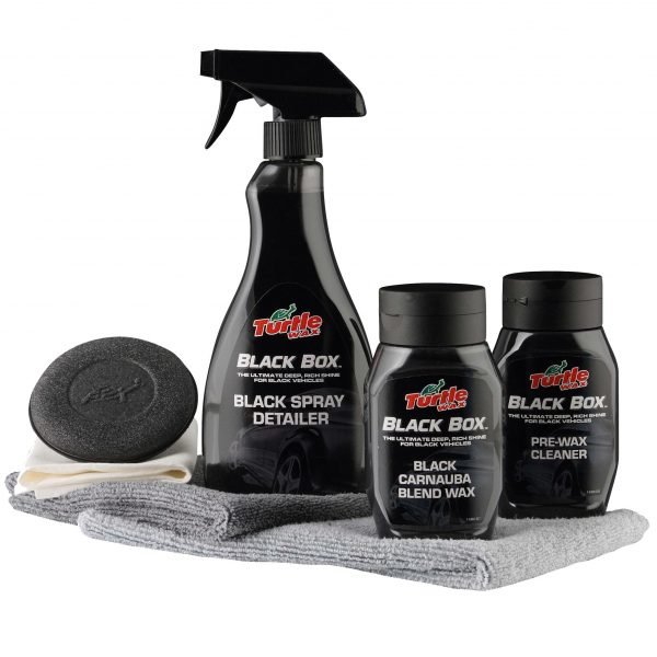 Turtle Wax Black Box -kit: 3-Osainen Autonhoitopaketti Mustille Autoille